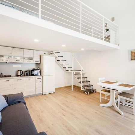 V12 Apartments บูดาเปสต์ ภายนอก รูปภาพ