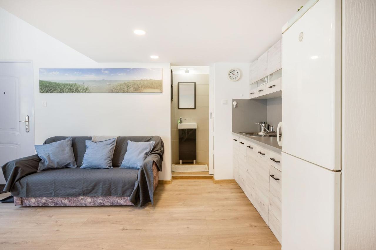 V12 Apartments บูดาเปสต์ ภายนอก รูปภาพ