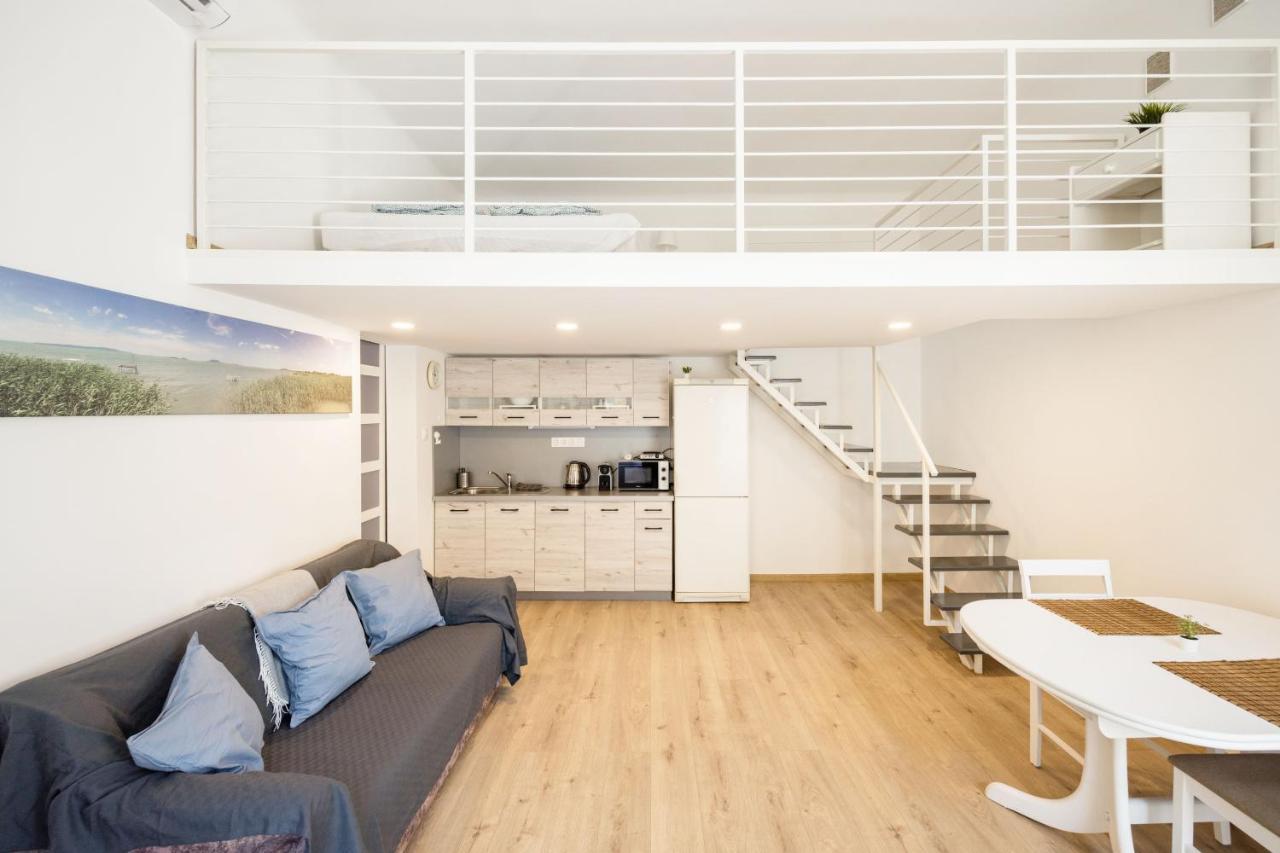 V12 Apartments บูดาเปสต์ ภายนอก รูปภาพ