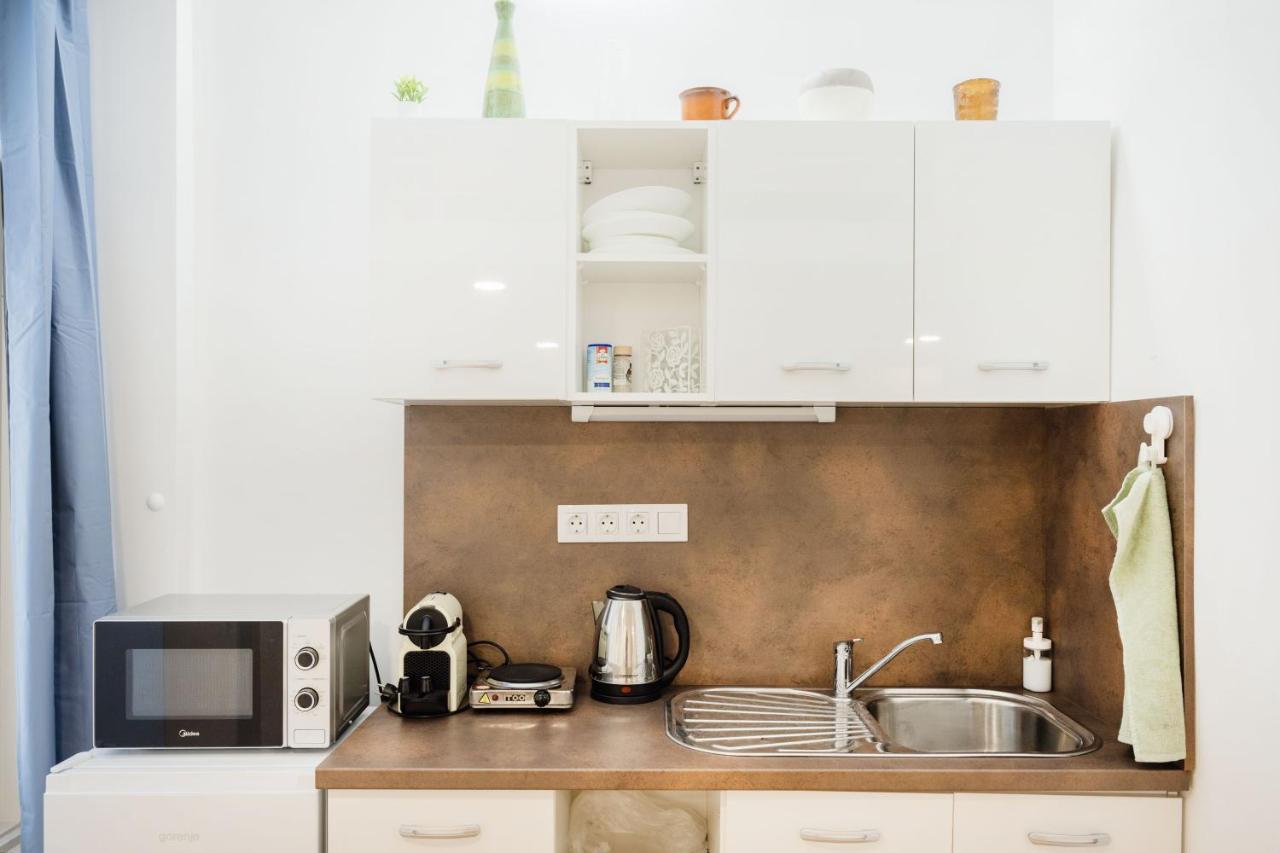 V12 Apartments บูดาเปสต์ ภายนอก รูปภาพ