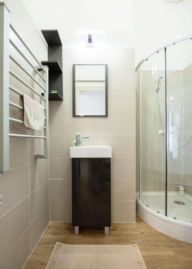 V12 Apartments บูดาเปสต์ ภายนอก รูปภาพ